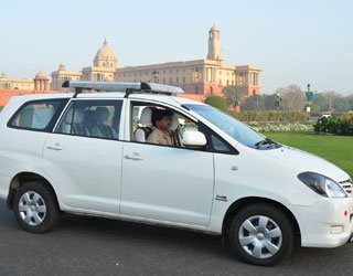 Innova Taxi Chandigarh